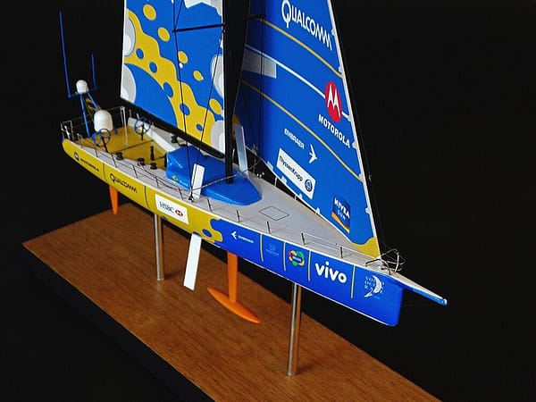 Volvo Ocean Race 70 - Brasil 1 - 2005-2006 desk model