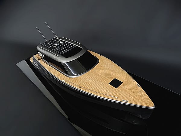 Canard Yachts, E-Motion 45 Salon Express custom model
