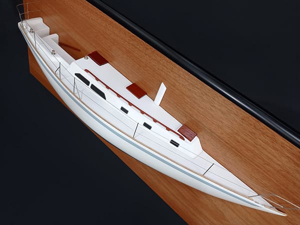 Ericson 35 MKII custom half model with deck details