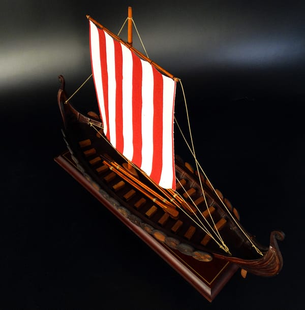 Viking Longship model built by Abordage
