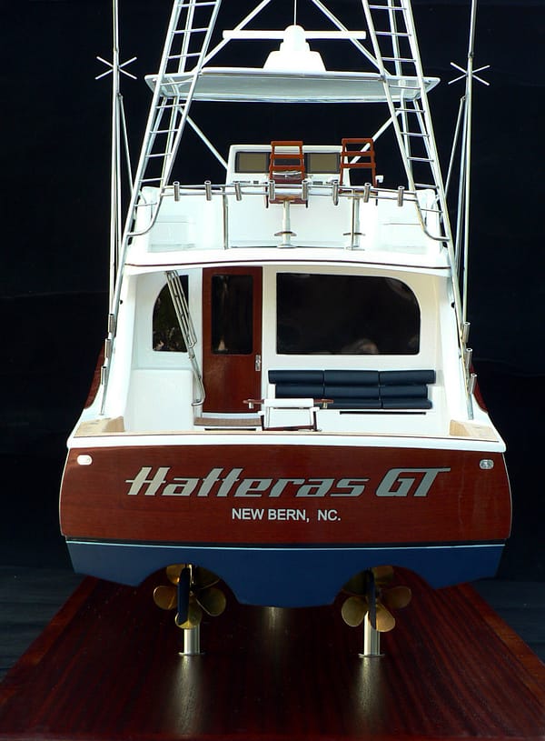 Hatteras 60 GT Convertible Model by Abordage