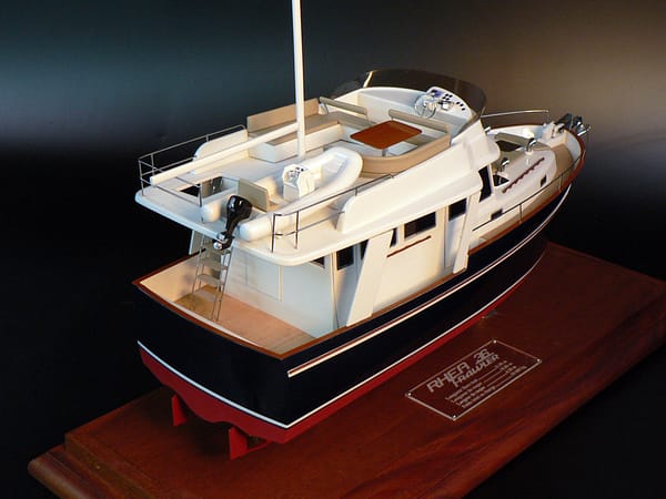 Rhea Trawler 36 model by Abordage