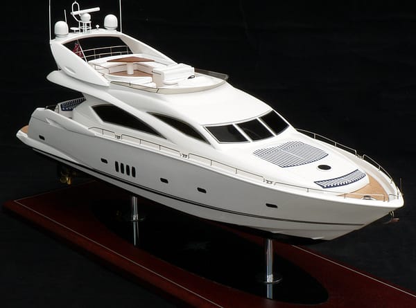 Sunseeker 82 Motor Yacht "Mahaya"