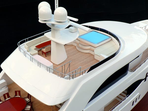 Ocean Alexander Megayacht 120 Model by Abordage