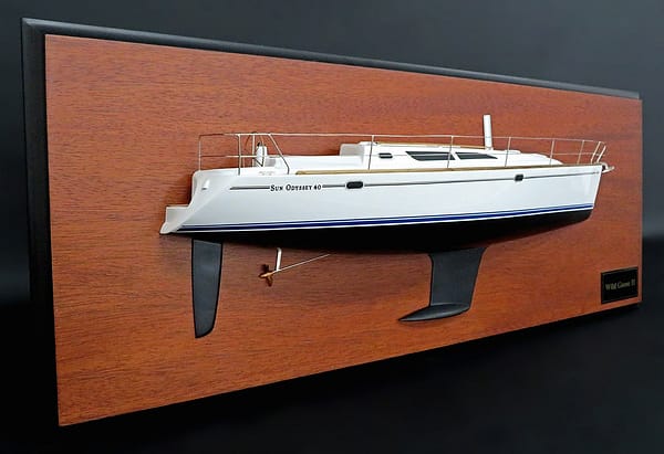 Jeanneau Sun Odyssey 40 half model with deck details