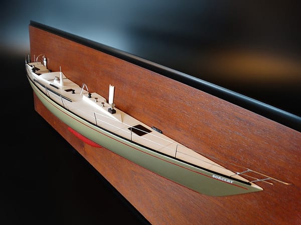 C&C 61 half model with deck details