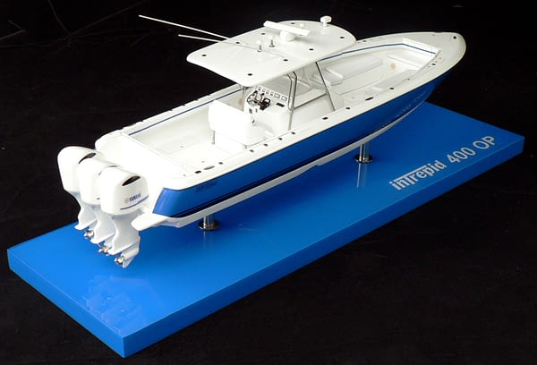 Intrepid 400 Open Model by Abordage