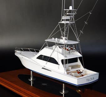 Viking 68 custom model by Abordage