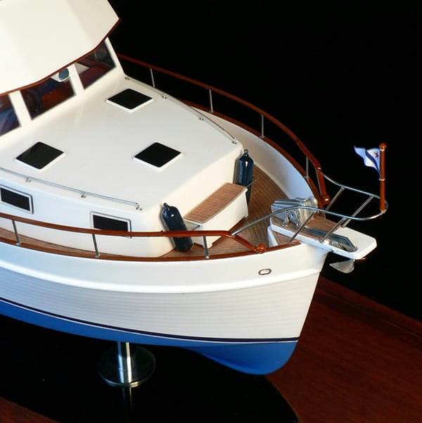 GRAND BANKS HERITAGE 46 MODEL BY ABORDAGE