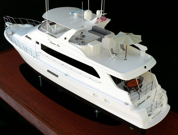 Hatteras 75 model by Abordage